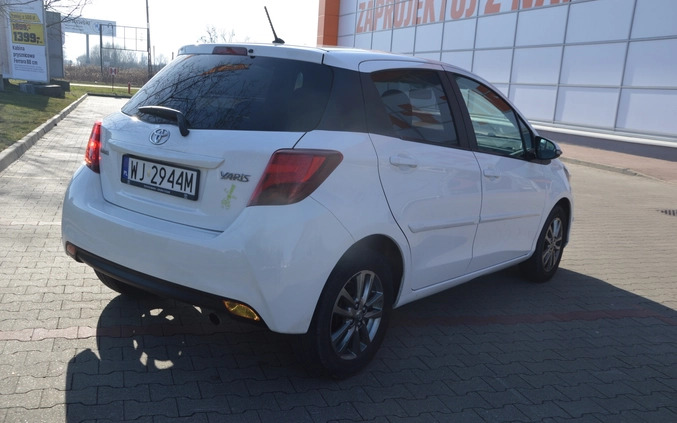 Toyota Yaris cena 37900 przebieg: 88000, rok produkcji 2015 z Sierpc małe 37